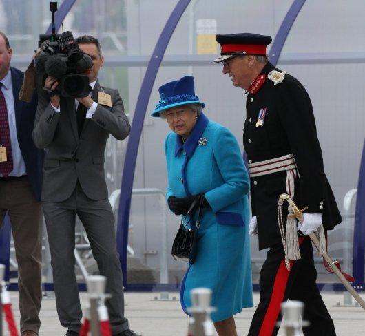 Image licensed to i-Images Picture Agency. 09/09/2015. Tweedbank, United Kingdom. The Queen at Tweedbank in Scotland, United Kingdom as she opens the new Scottish Borders Railway on the day she becomes the longest reigning British monarch in history. Picture by Stephen Lock / i-Images