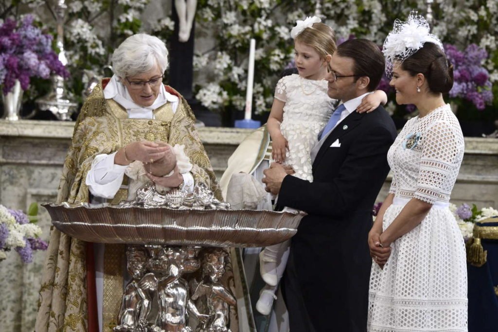 Oscar is christened. (Kunghuset)