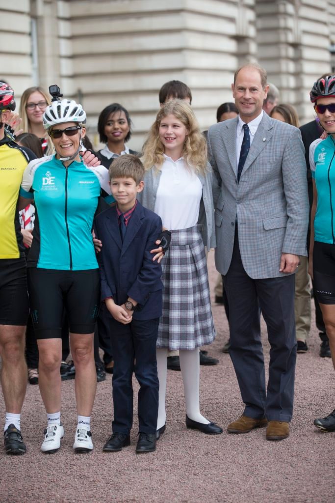 Sophie, Countess of Wessex arrives at Buckingham Palace after her Diamond Challenge Cycle ride from Holyrood House. She was greeted by her husband the Earl of Wessex and her children Viscount Severn and Lady Louise. Picture by i-Images